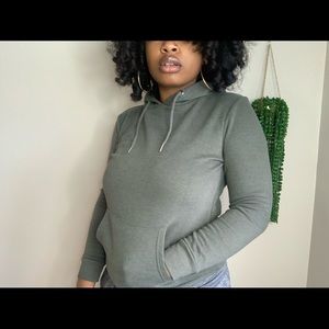 Olive green fitted hoodie!